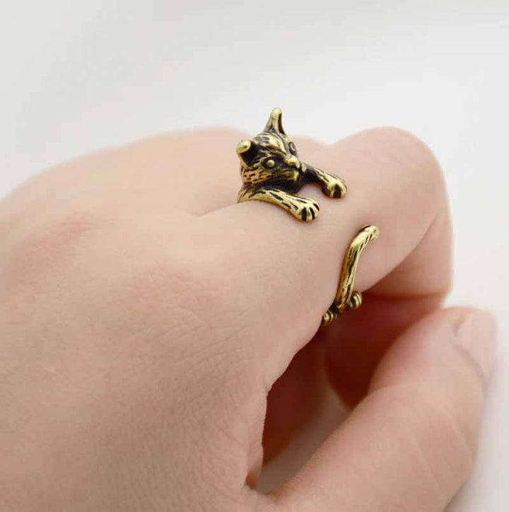 Stylish Cat Wrap Ring - Perfect Gift for Cat Lovers - Wearing Felicity Cat-Wrap-Ring-Gold Wear Felicity
