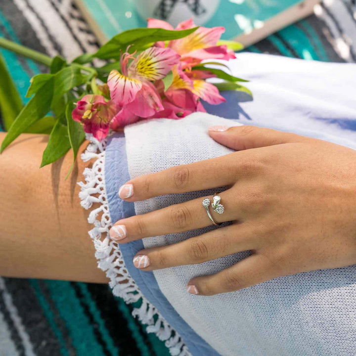Stylish Cheerleading Wrap Ring for Sports Lovers - Wearing Felicity Cheerleading-Wrap-Ring-03 Wear Felicity