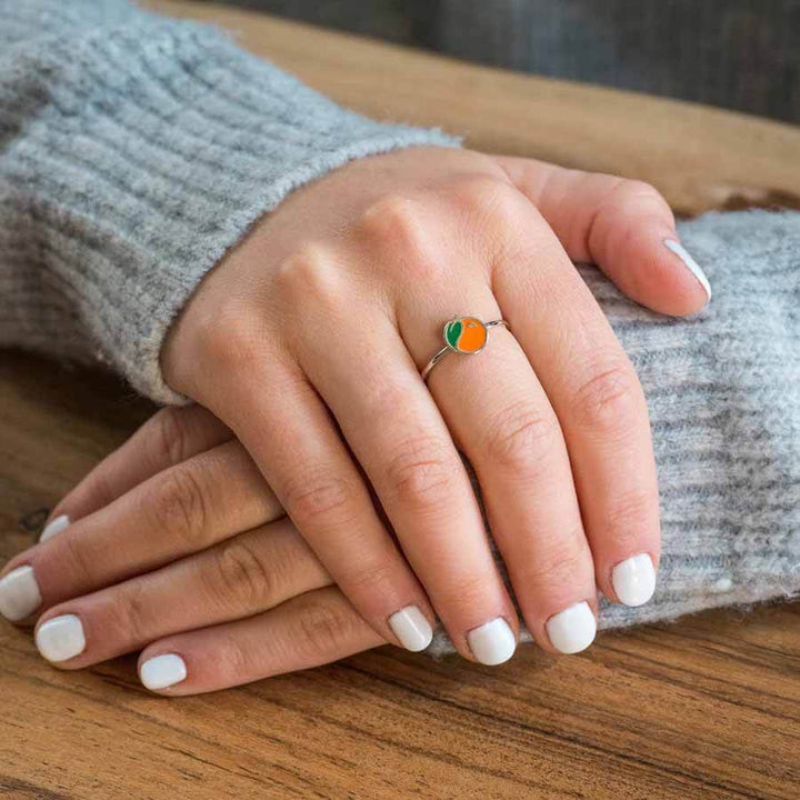Stylish Enamel Orange Ring - Trendy Jewelry for You - Wearing Felicity Enamel-Orange-Ring-02 Wear Felicity