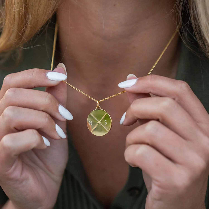 Personalized Engravable Circle Quadrant Necklace - Wearing Felicity Engravable-Circle-Quadrant-Necklace-04 Wear Felicity
