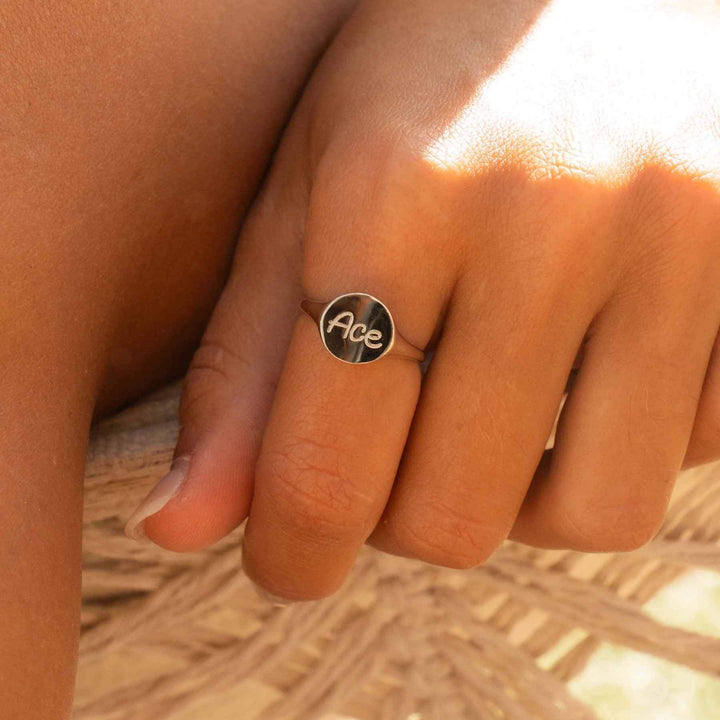 Personalized Engravable Heart Ring - Unique Jewelry - Wearing Felicity Engravable-Signet-Ring-01 Wear Felicity