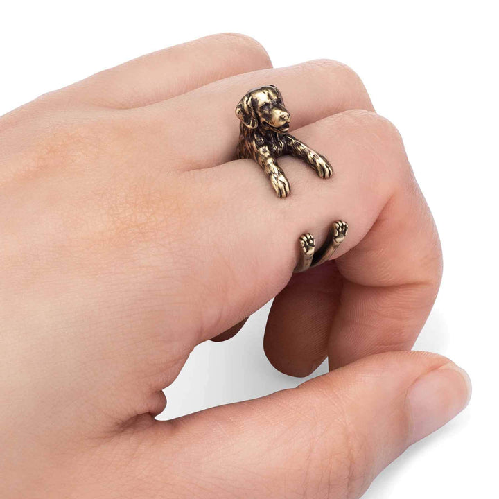 Stylish Golden Retriever Wrap Ring for Dog Lovers - Wearing Felicity Golden-Retriever-Wrap-Ring-02 Wear Felicity
