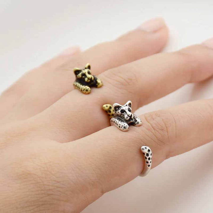 Stylish Leopard Wrap Ring for Animal Lovers - Wearing Felicity Leopard-Wrap-Ring-01 Wear Felicity