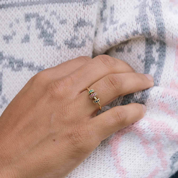 Elegance Meets Calm: Rondelle Trio Fidget Ring - Wearing Felicity Rondelle-Trio-Fidget-Ring-02 Wear Felicity