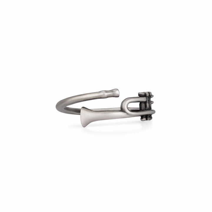 Stylish Trumpet Wrap Ring for Music Lovers - Wearing Felicity Trumpet-Wrap-Ring-01 Wear Felicity